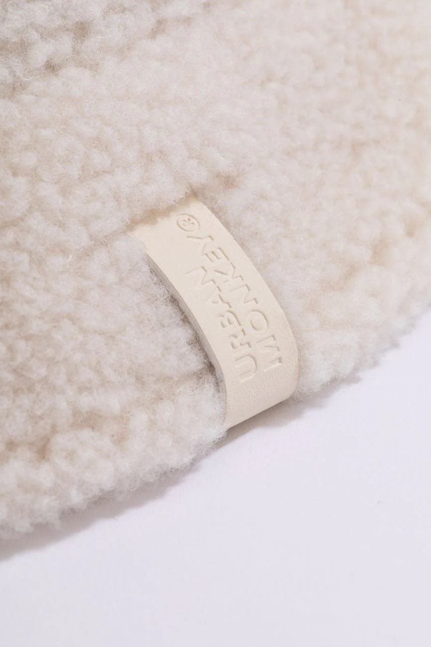 Bucket Hat // Fluffy Sherpa - Image 2