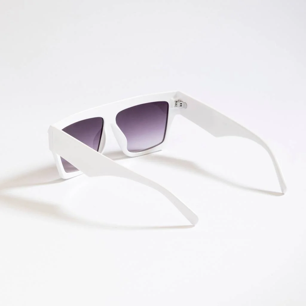 Hangover - White - Image 2