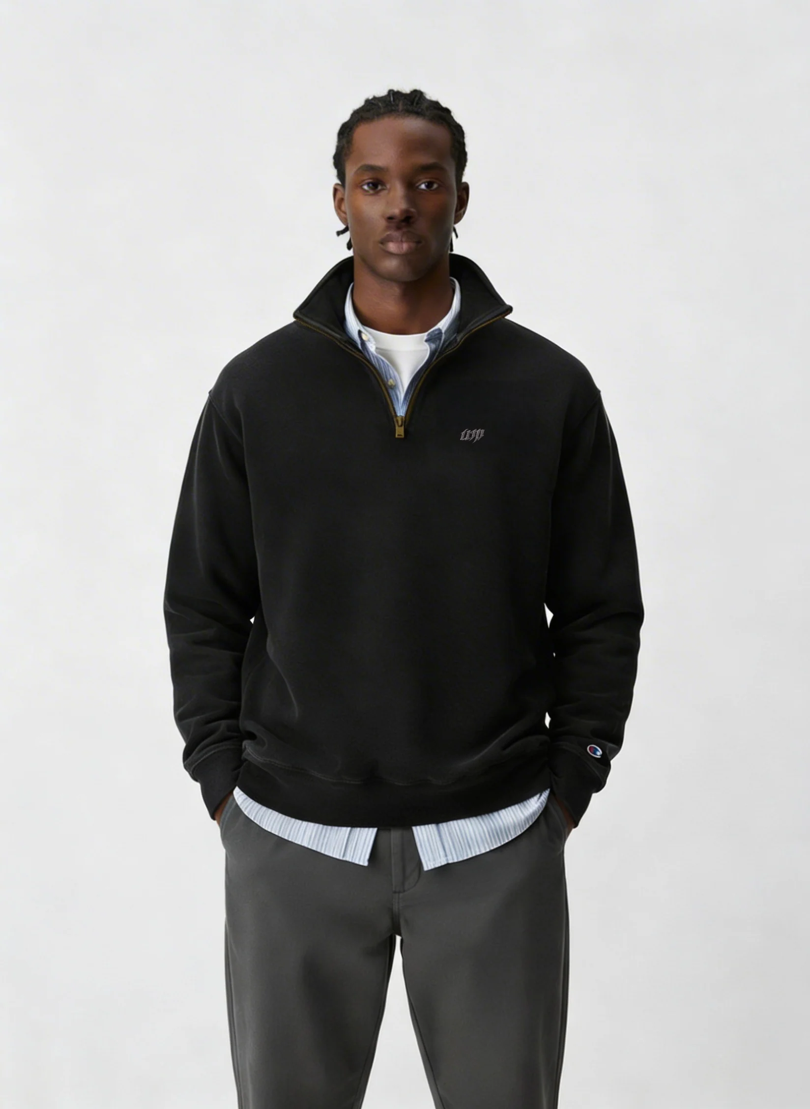Old Money Sweatshirt // Black - Image 5
