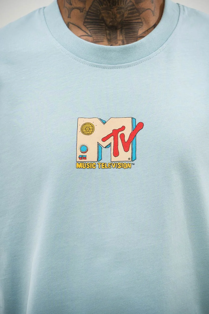 MTV X UM // RETRO BEAT - Image 8