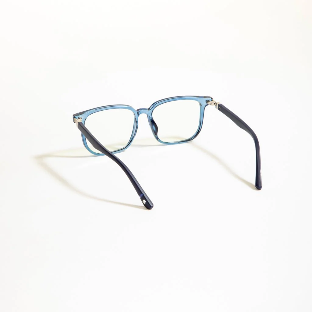 Techie // 003 - Image 2