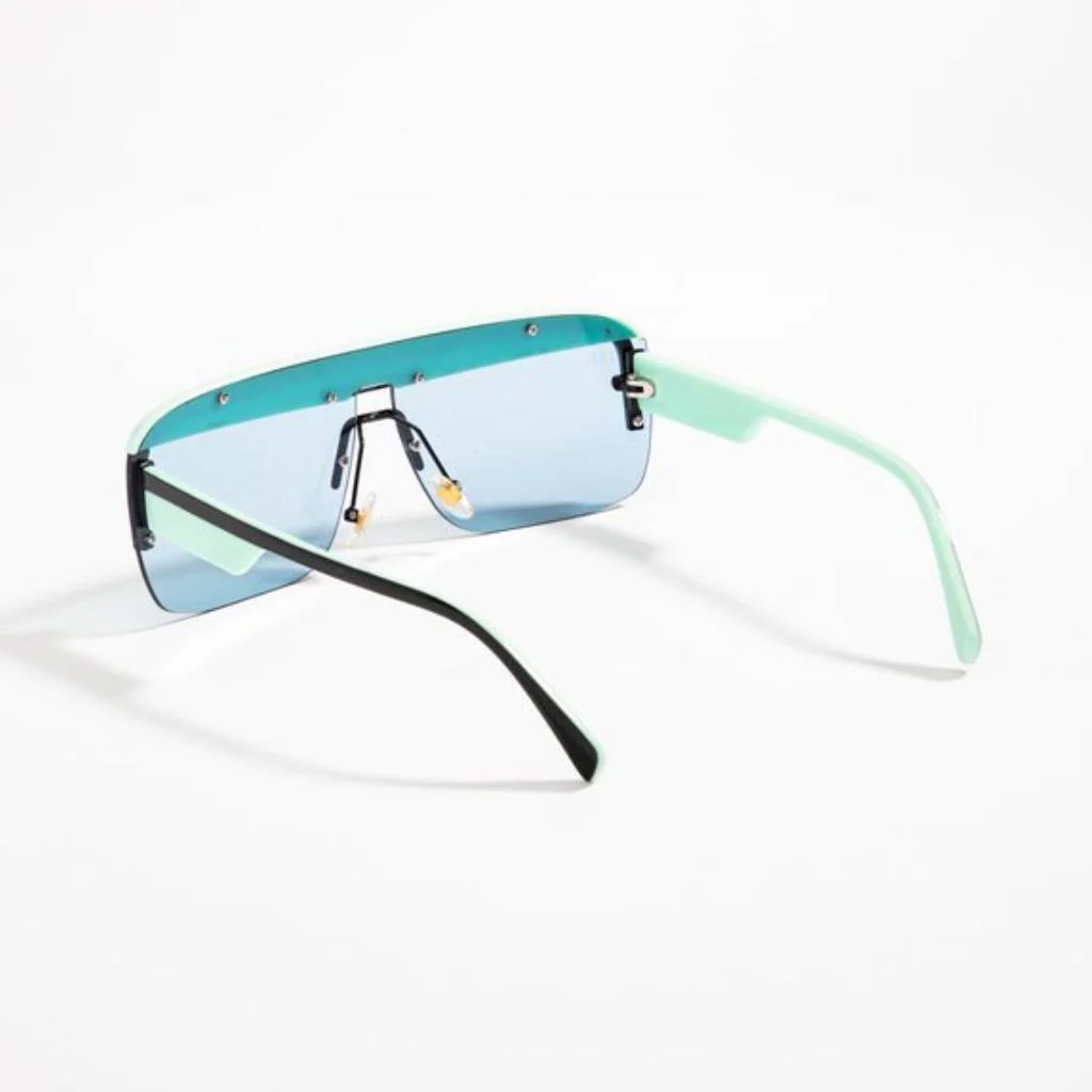 Top Gun // 001 - Image 2