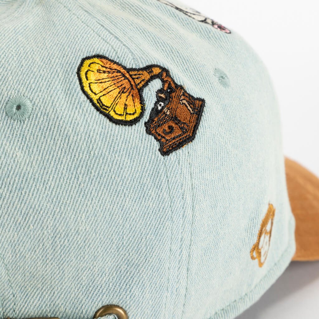 Um archives // 002 - Image 7