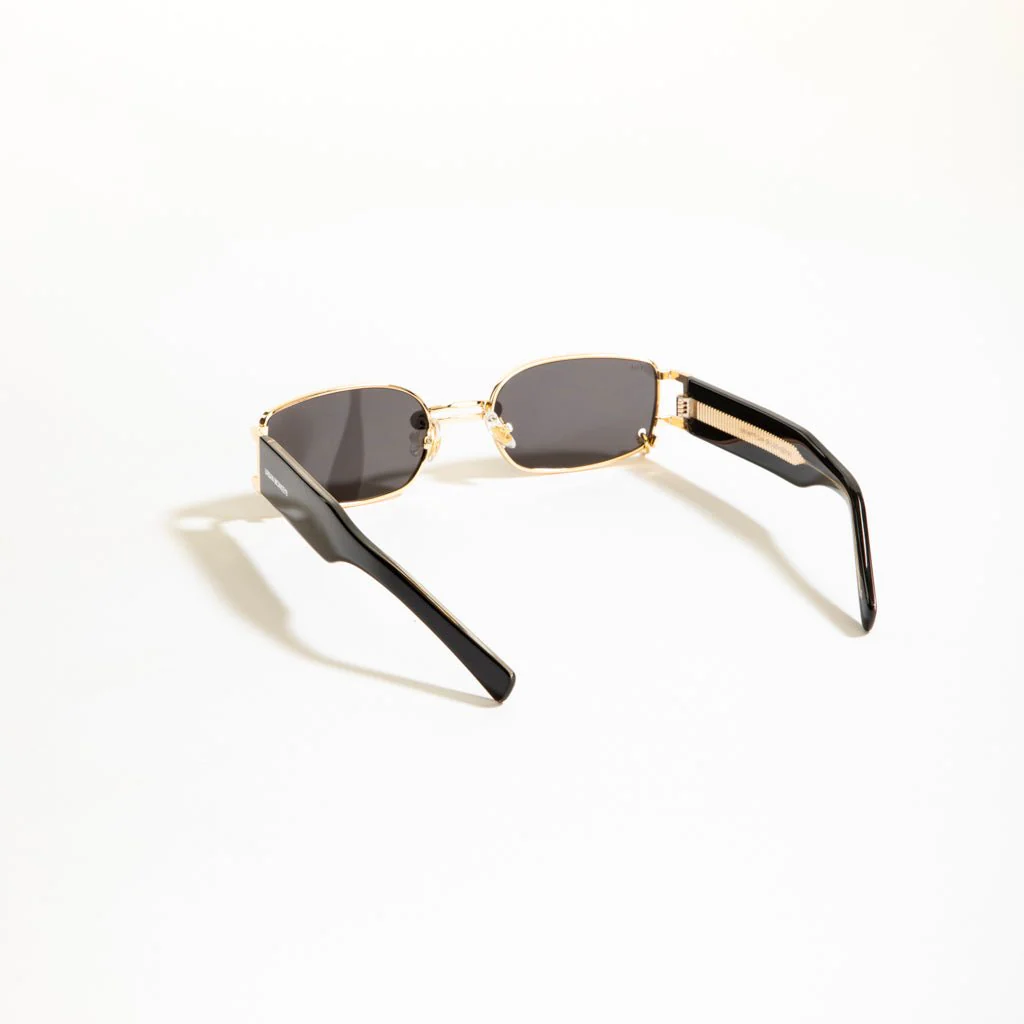 Vintage Punk // 002 - Image 2